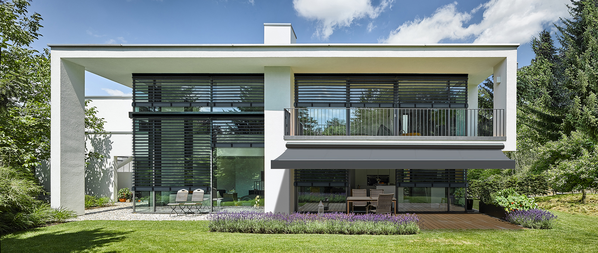 Einfamilienhaus B1 mit Einliegerbüro in Bruchsal; Bauherr: privat; Architekt: Dettling Architekten, D-76229 Karlsruhe, www.dettling-architekten.de; Fertigstellung: 2015